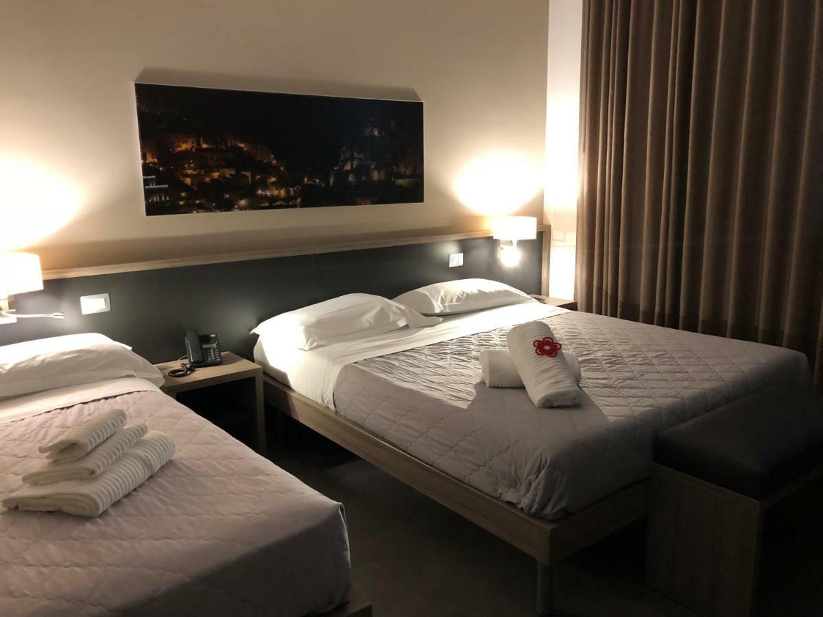 La Sosta Motel Tavola Calda Ματέρα Εξωτερικό φωτογραφία